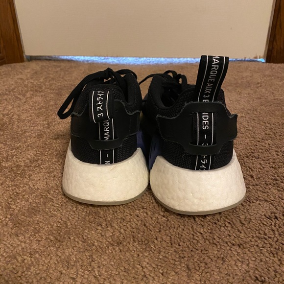 Adidas NMD R2 - Picture 3 of 3